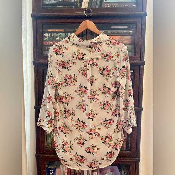 Windsor Floral Blouse 💐 - Picture 4 of 6